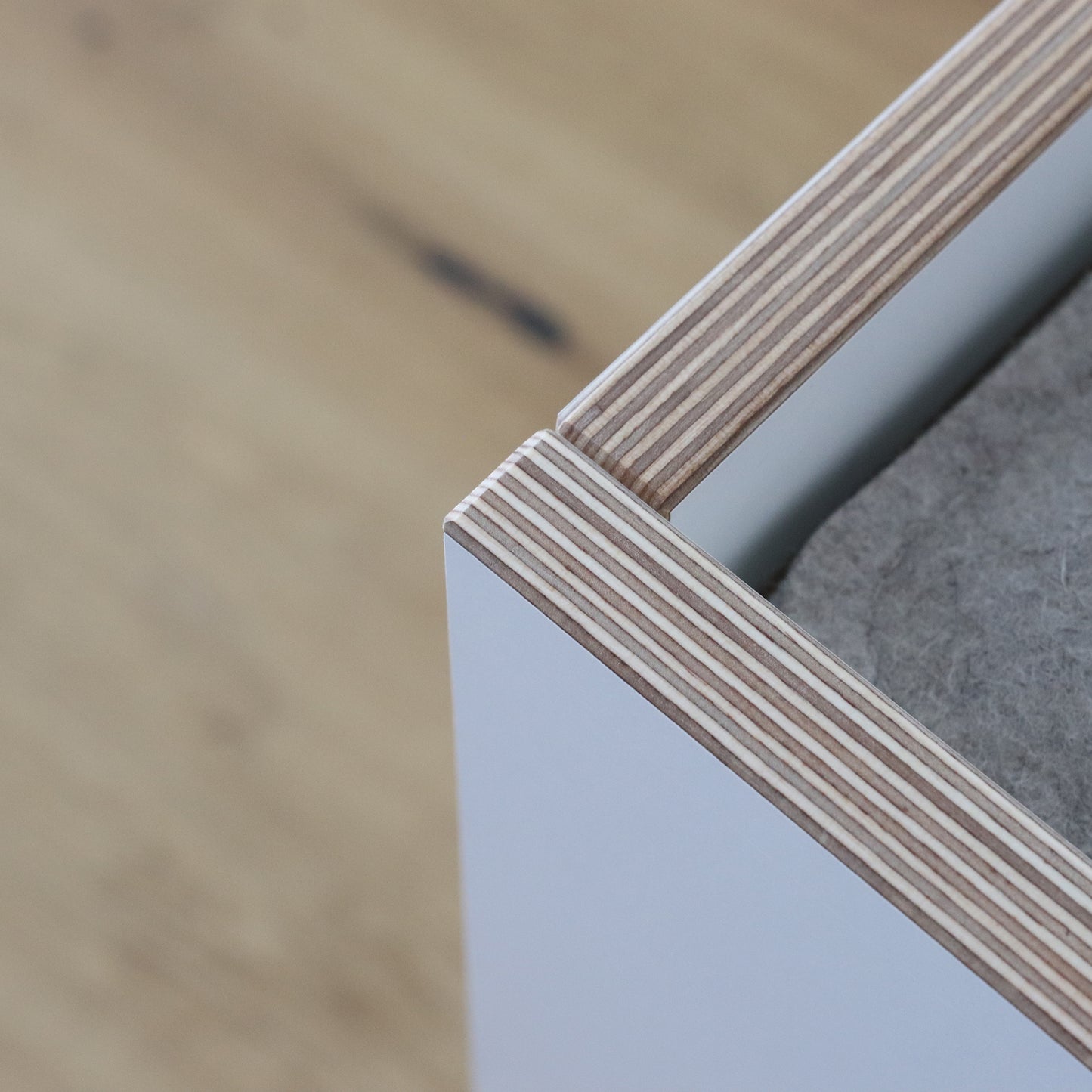 KRATZ- & LIEGETURM für Katzen mit Kratzfläche